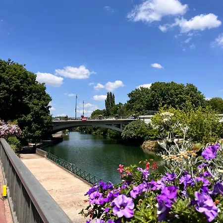 Guest house Riverside